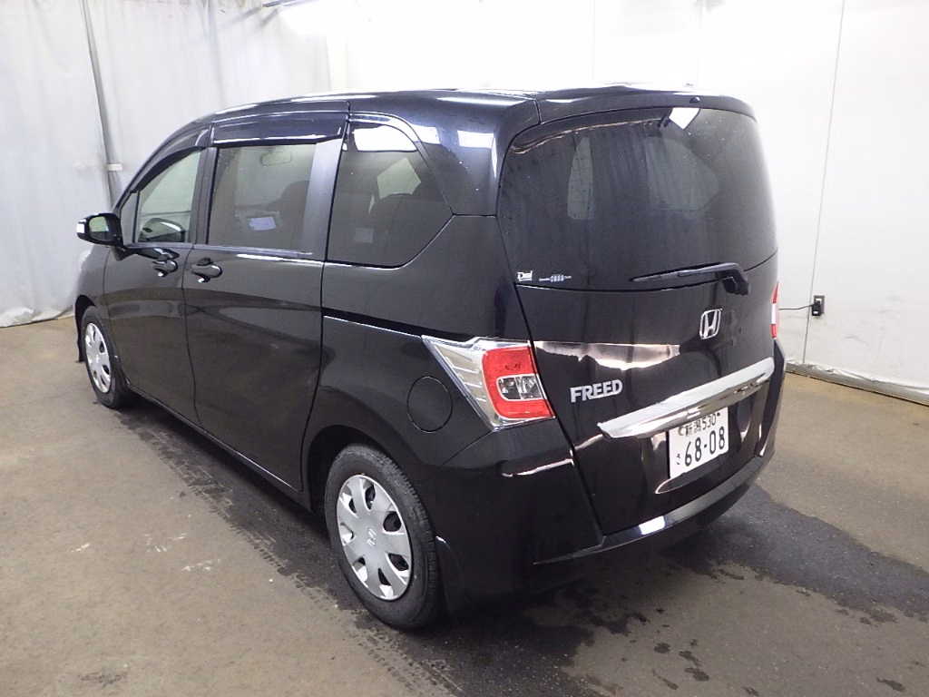 HONDA FREED