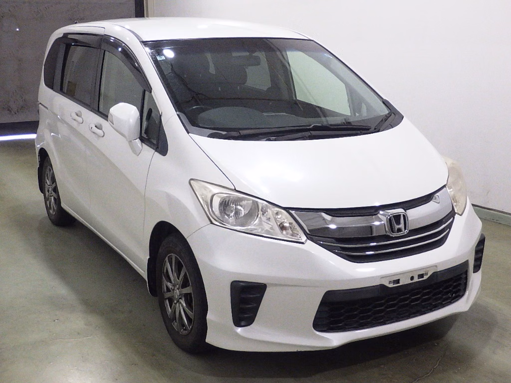 HONDA FREED