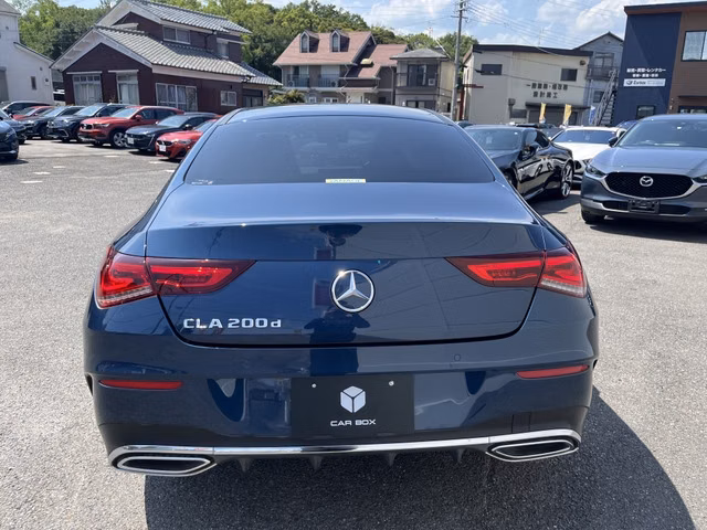 MERCEDES-BENZ CLA-CLASS