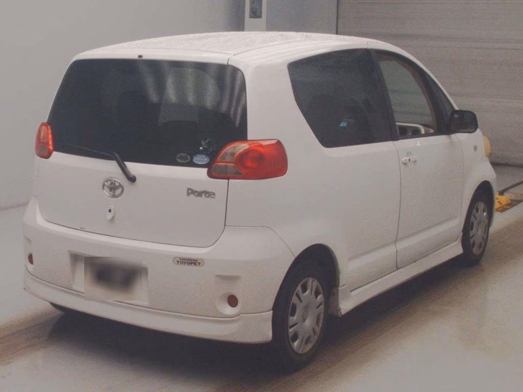TOYOTA PORTE