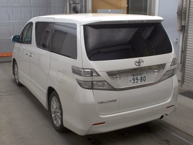 TOYOTA VELLFIRE