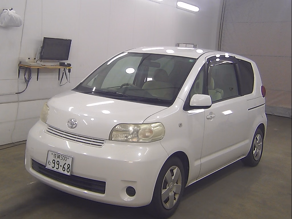 TOYOTA PORTE