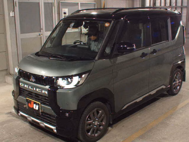 MITSUBISHI DELICA MINI