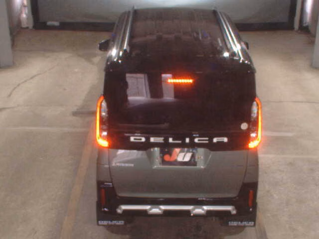 MITSUBISHI DELICA MINI