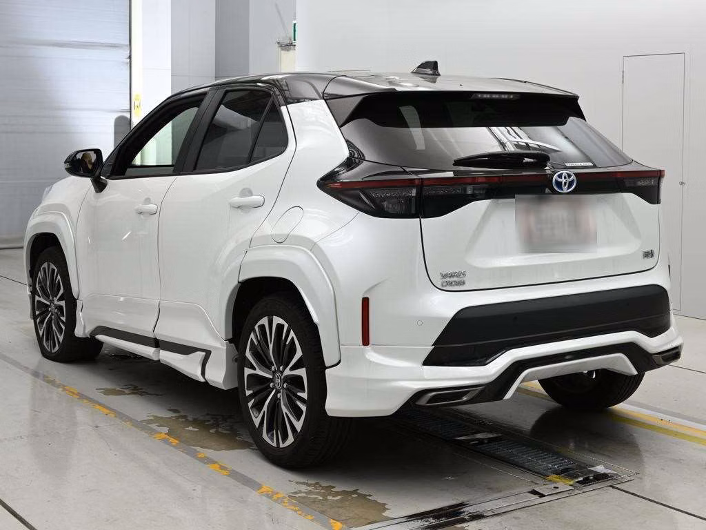 TOYOTA YARIS CROSS