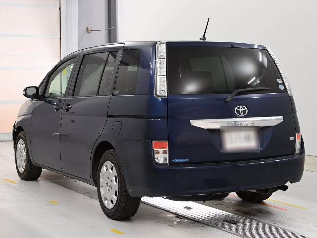 TOYOTA ISIS
