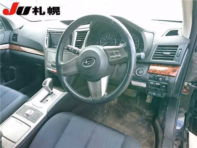 SUBARU LEGACY