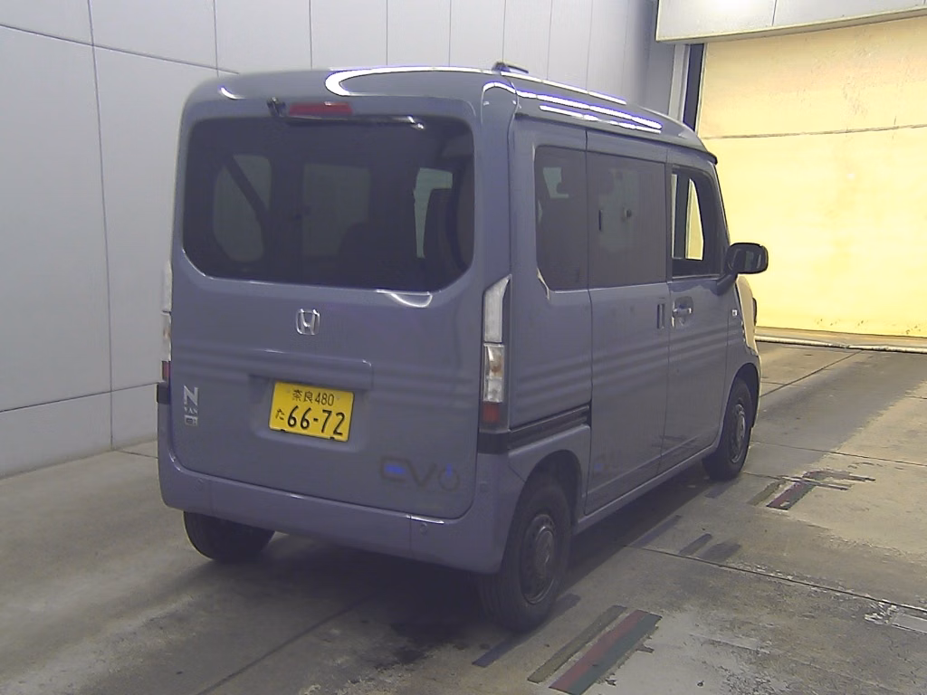 HONDA N-VAN