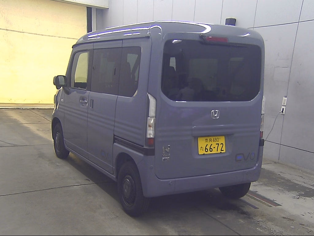 HONDA N-VAN