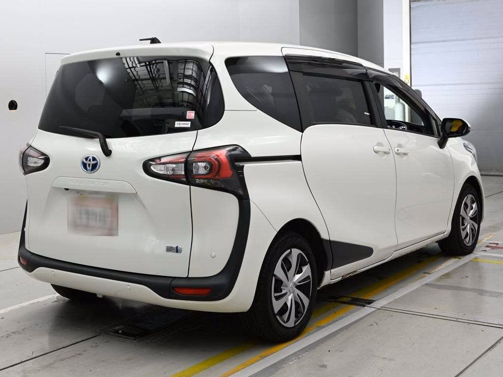 TOYOTA SIENTA