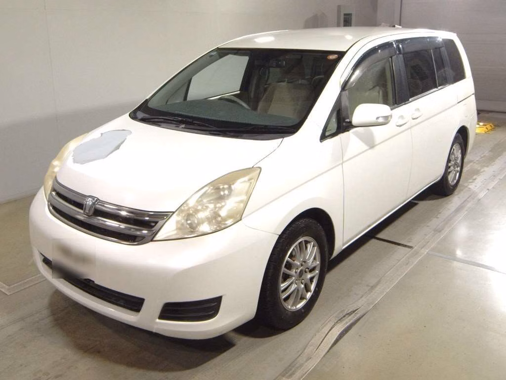 TOYOTA ISIS