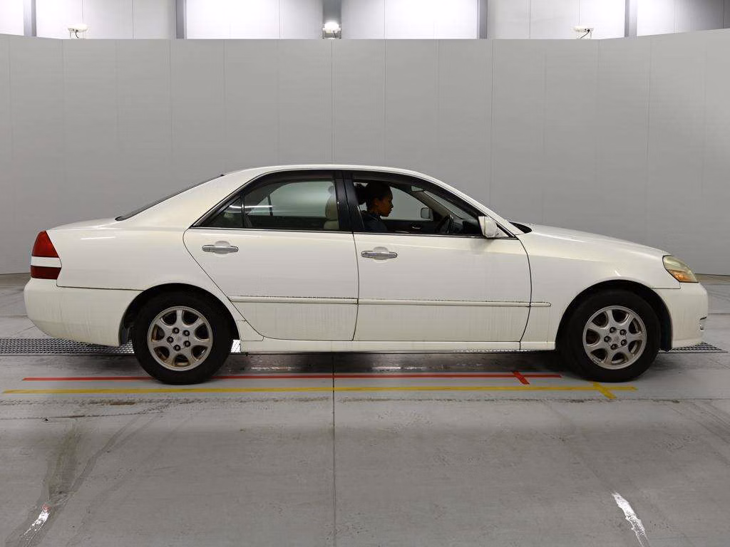 TOYOTA MARK II