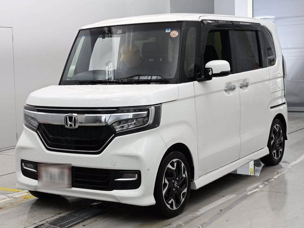 HONDA N-BOX