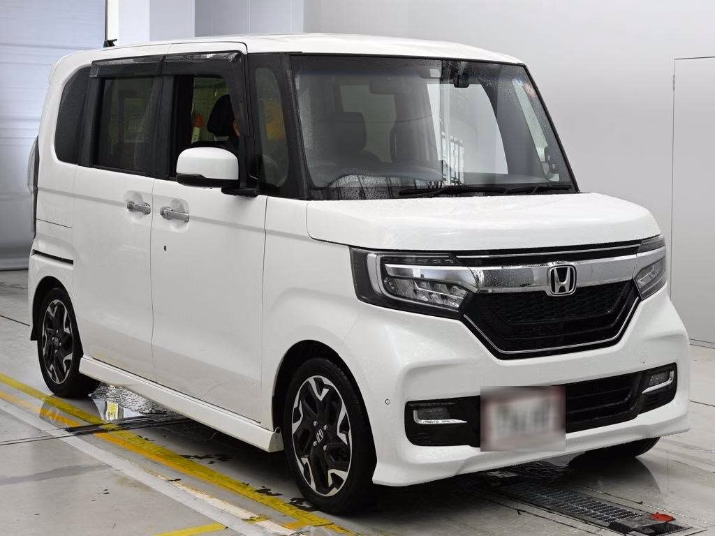 HONDA N-BOX