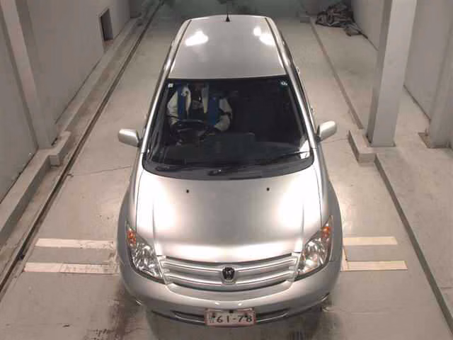TOYOTA IST