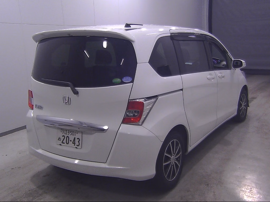 HONDA FREED