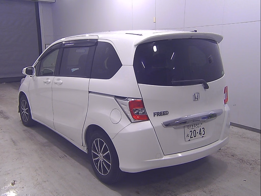 HONDA FREED