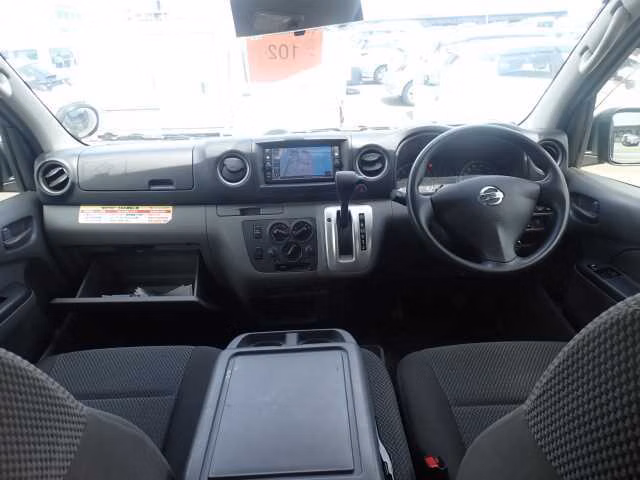 NISSAN NV350 CARAVAN