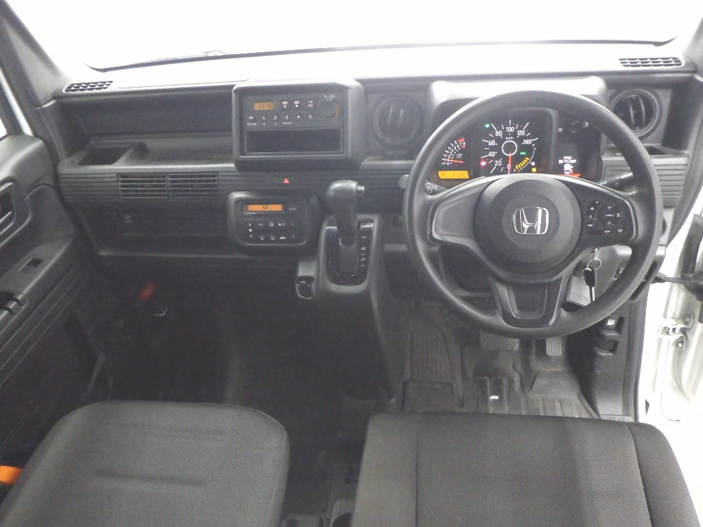 HONDA N-VAN