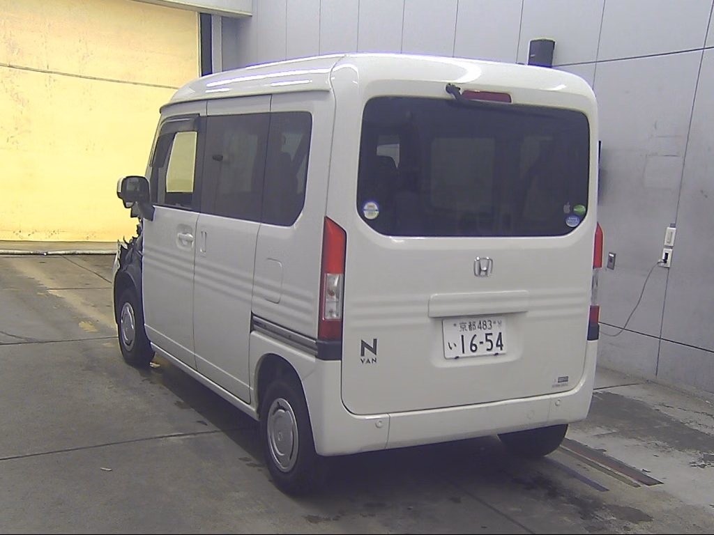 HONDA N-VAN