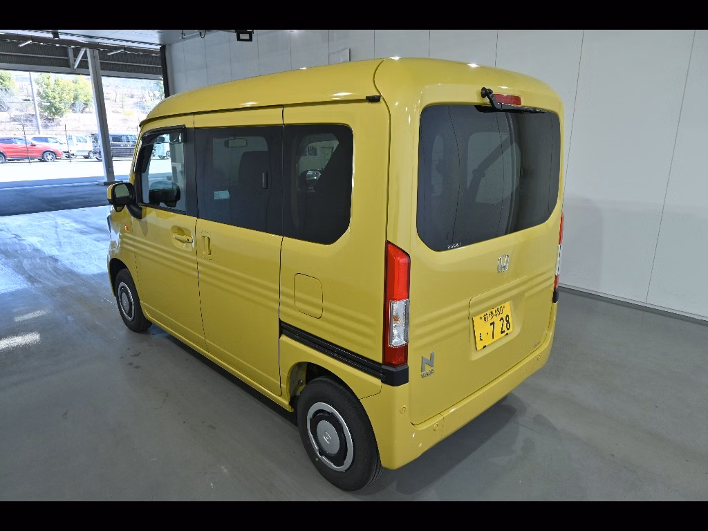 HONDA N-VAN