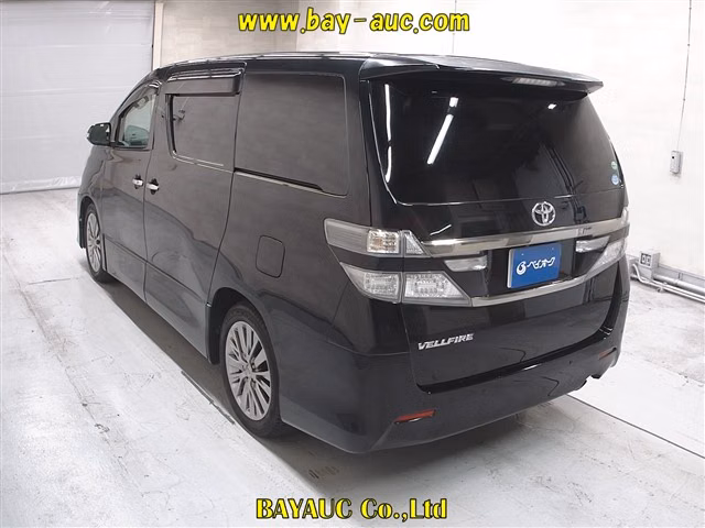 TOYOTA VELLFIRE
