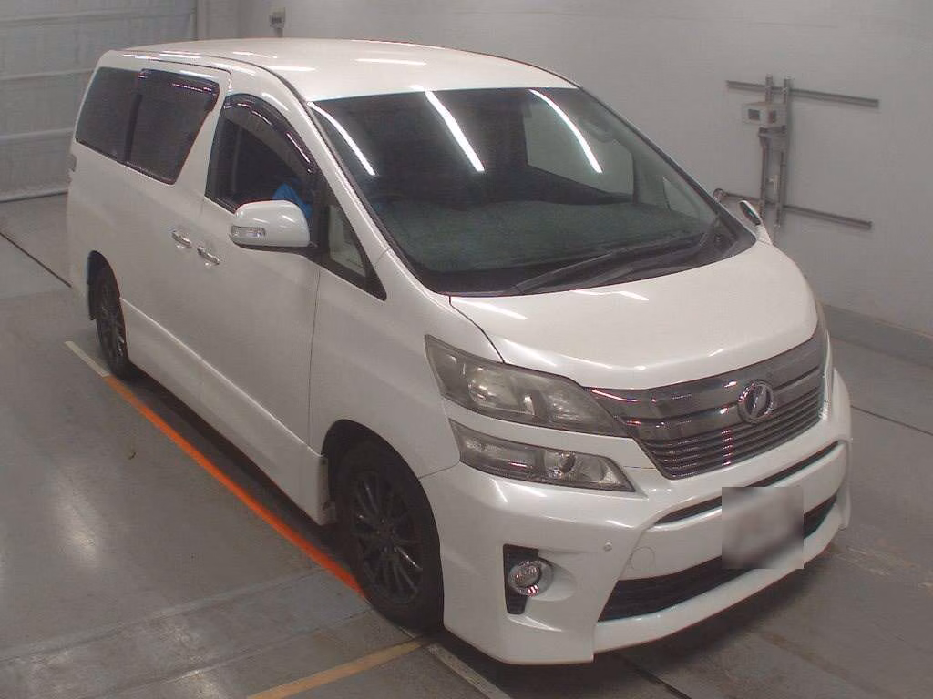 TOYOTA VELLFIRE