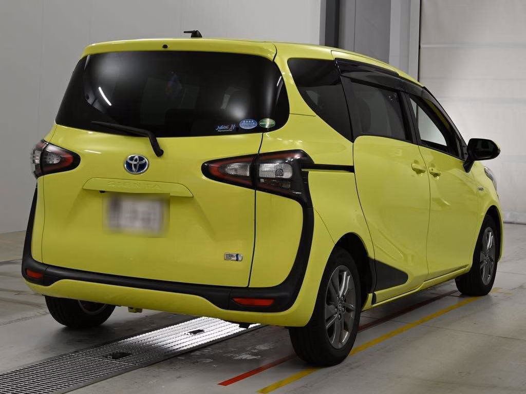 TOYOTA SIENTA