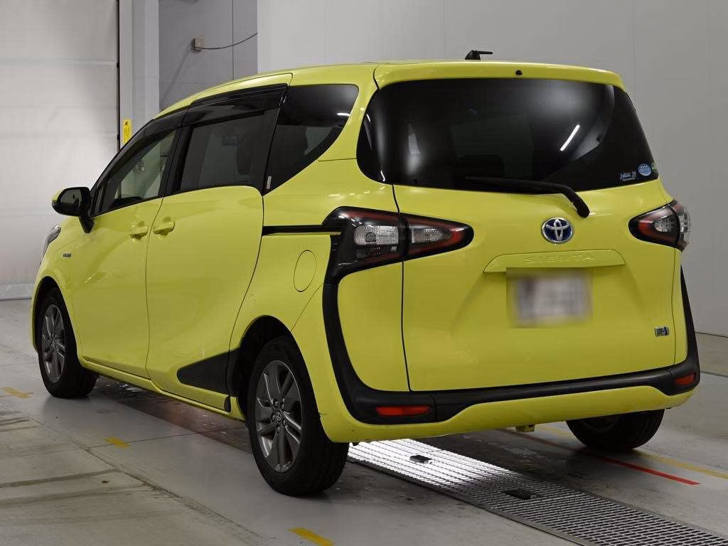 TOYOTA SIENTA