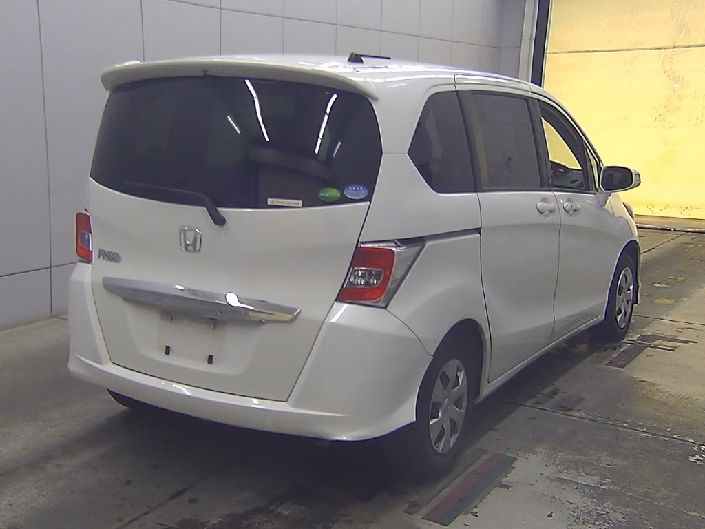 HONDA FREED