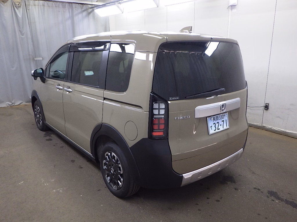 HONDA FREED