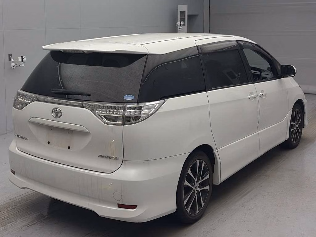 TOYOTA ESTIMA