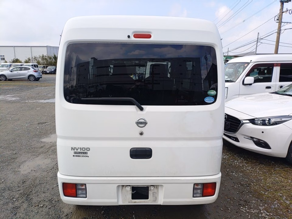 NISSAN NV100 CLIPPER