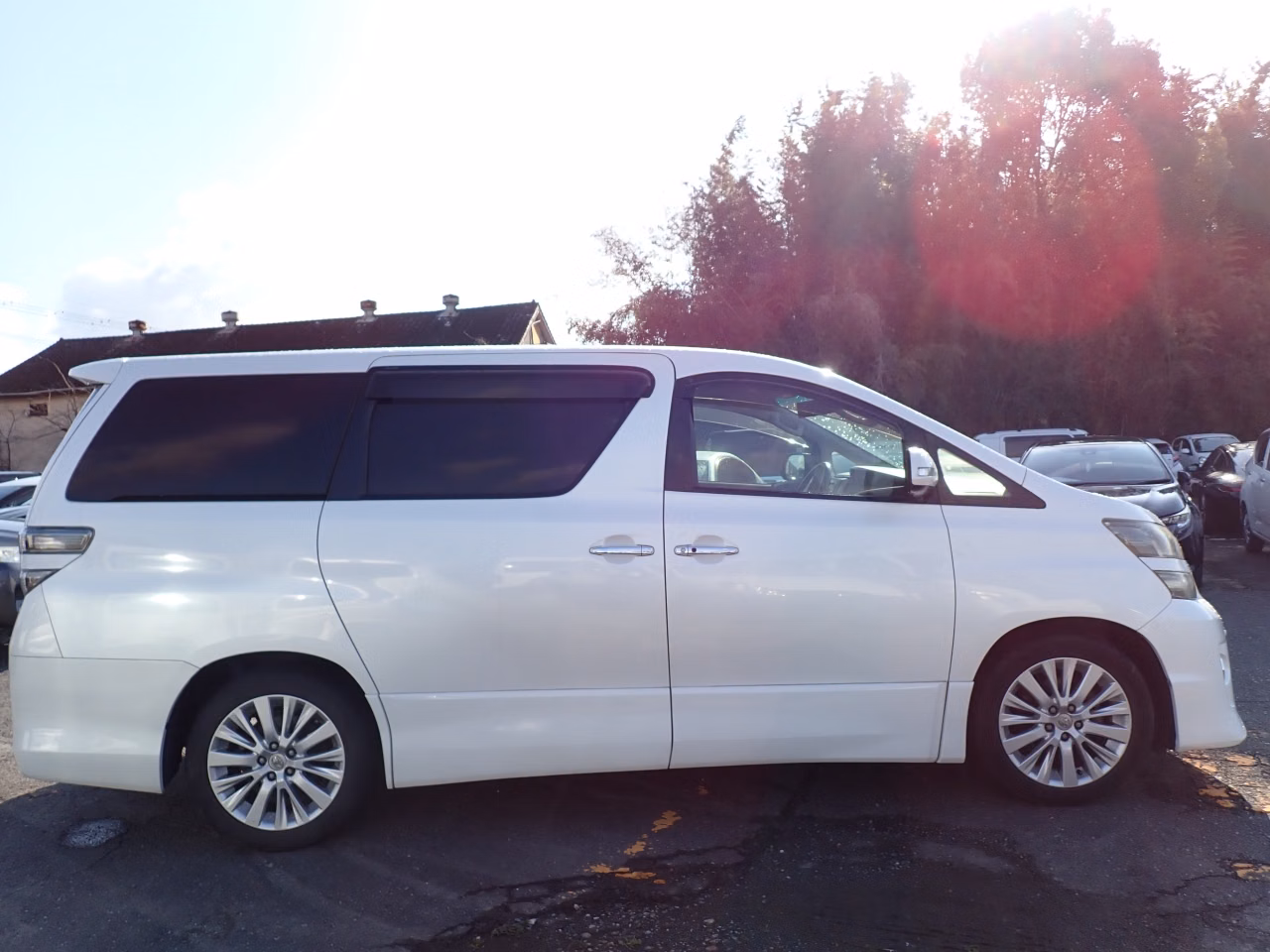 TOYOTA VELLFIRE