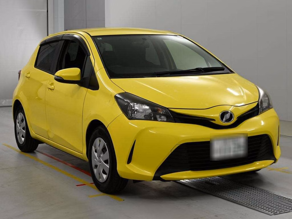 TOYOTA VITZ