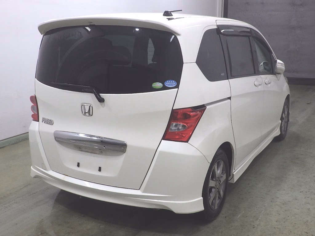 HONDA FREED