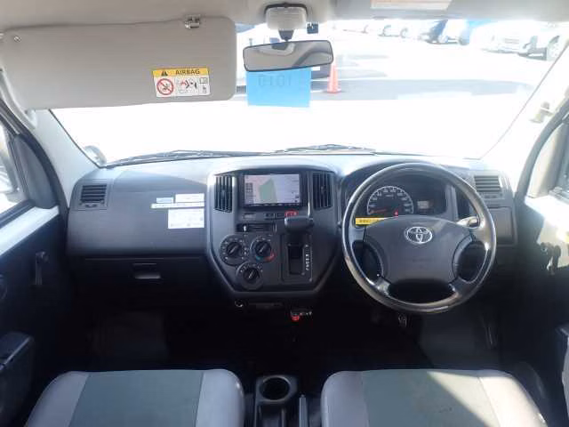 TOYOTA LITE ACE
