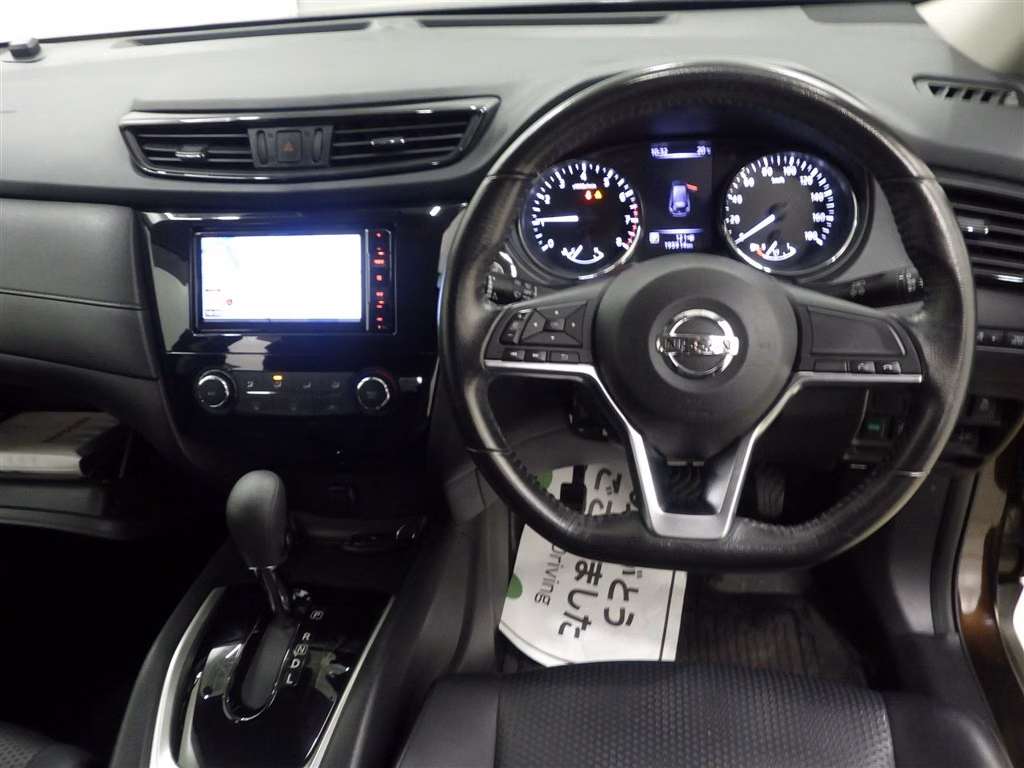 NISSAN X-TRAIL