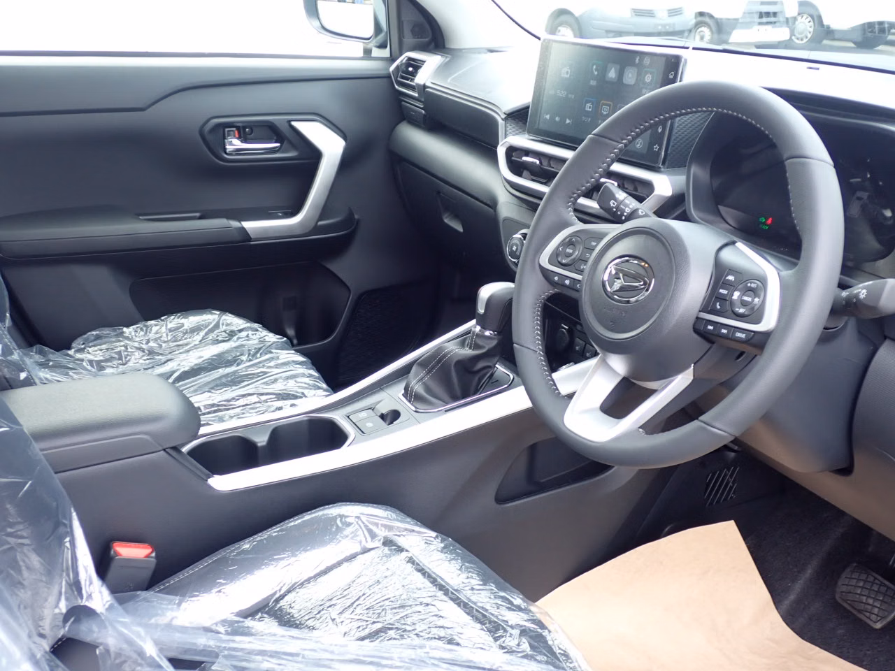 DAIHATSU ROCKY