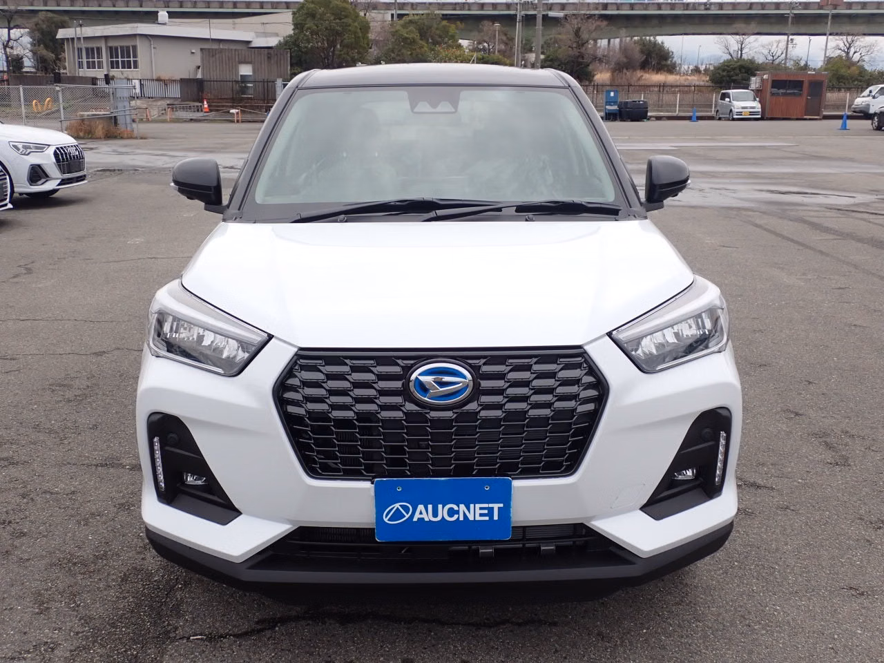 DAIHATSU ROCKY