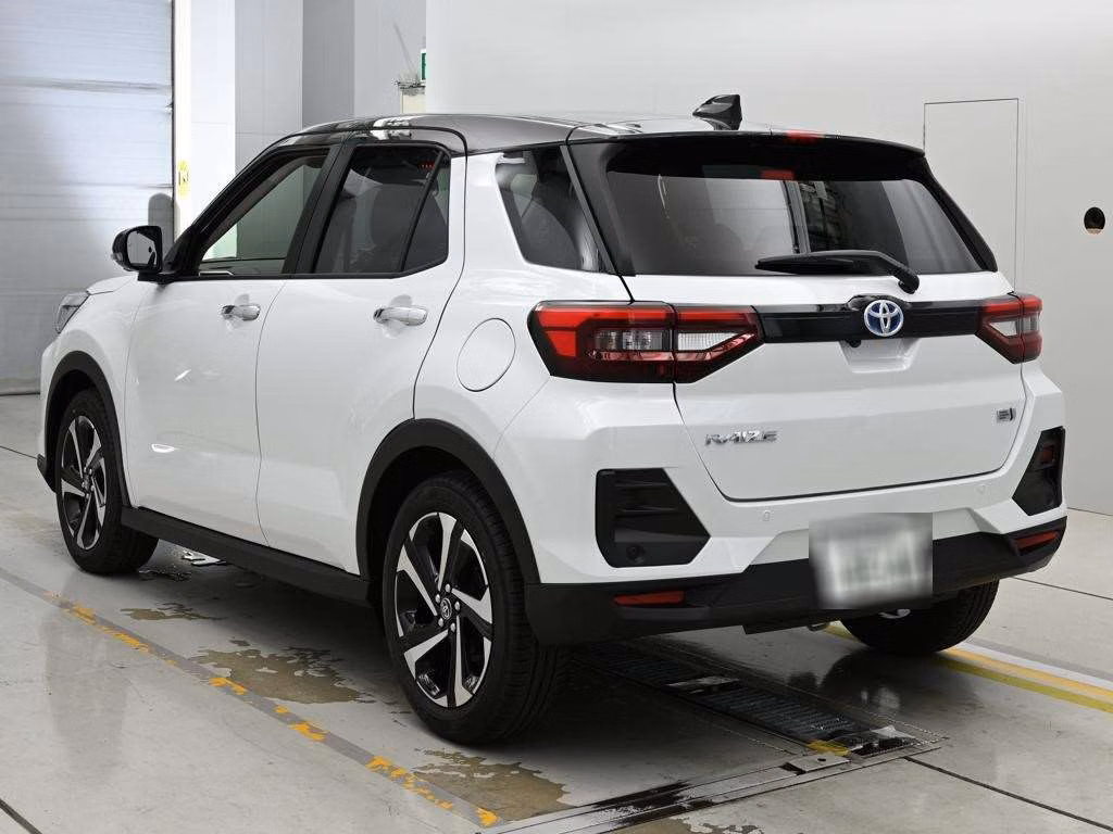 TOYOTA RAIZE