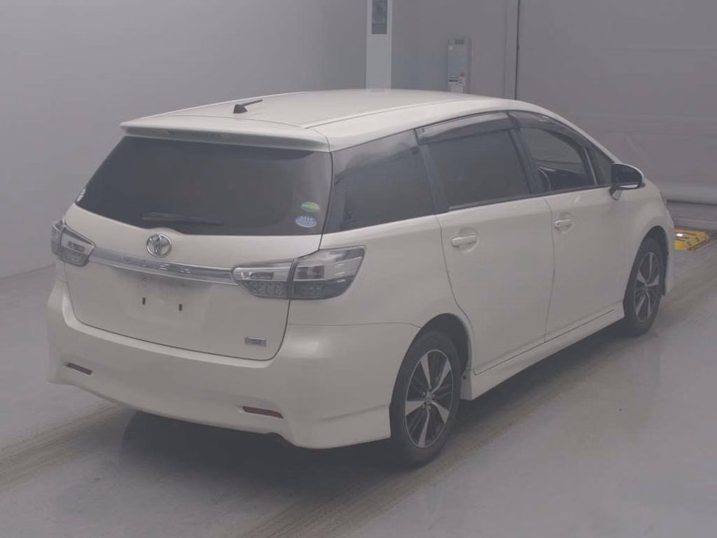 TOYOTA WISH