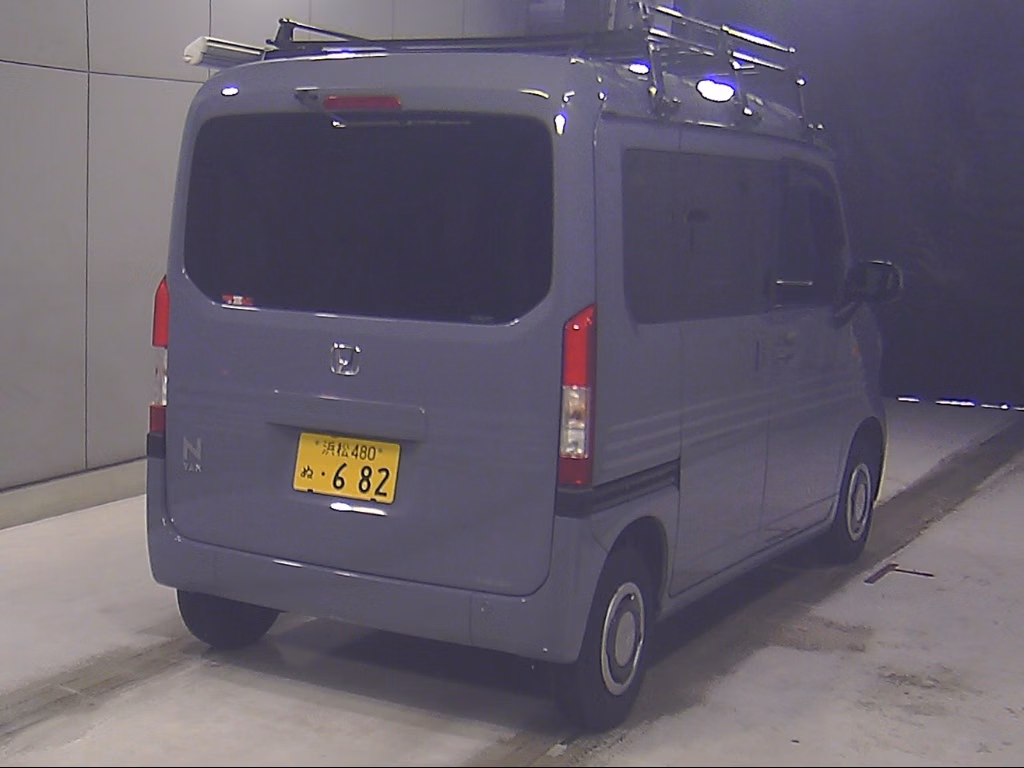 HONDA N-VAN
