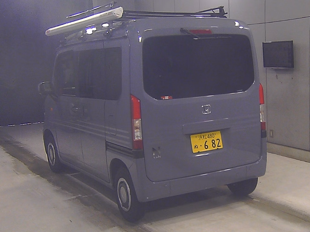 HONDA N-VAN