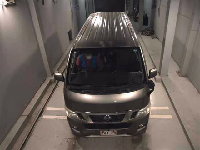 NISSAN NV350 CARAVAN