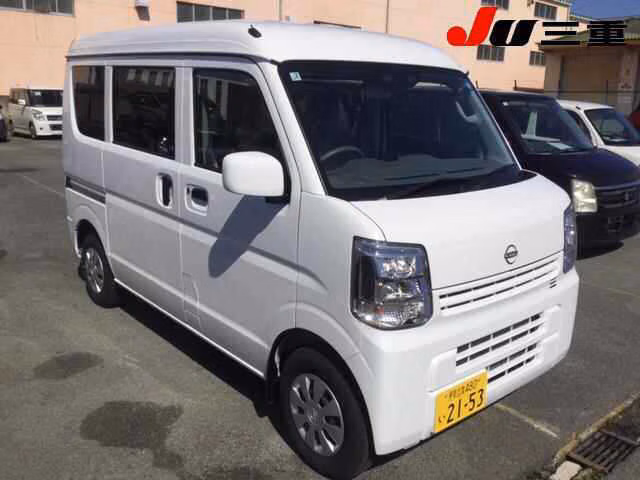 NISSAN NV100 CLIPPER