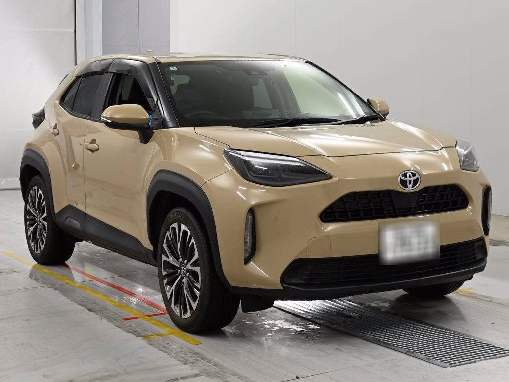 TOYOTA YARIS CROSS