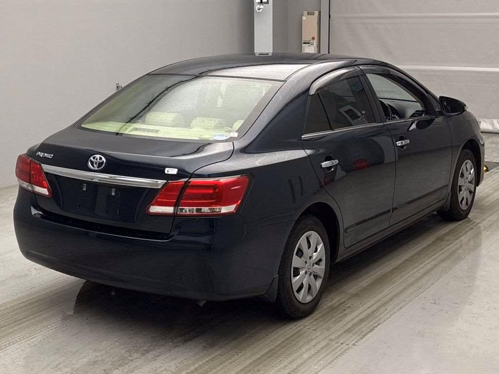 TOYOTA PREMIO