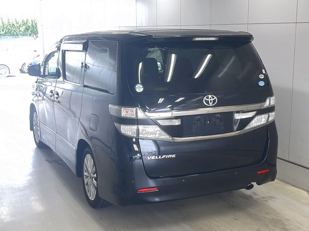 TOYOTA VELLFIRE