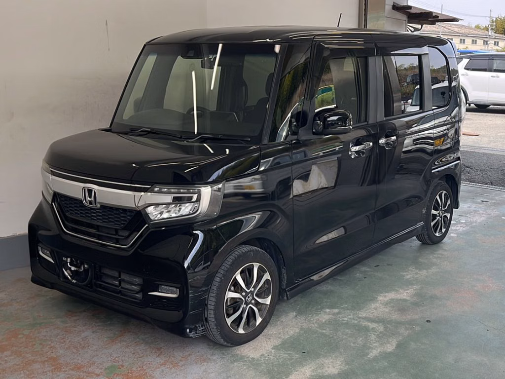 HONDA N-BOX